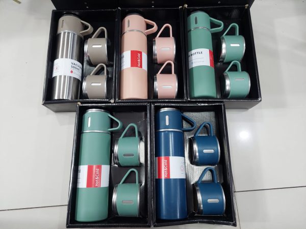 3 In 1 Vacuum Insulated Thermal Flask Set With 2 Cup (Random Color)